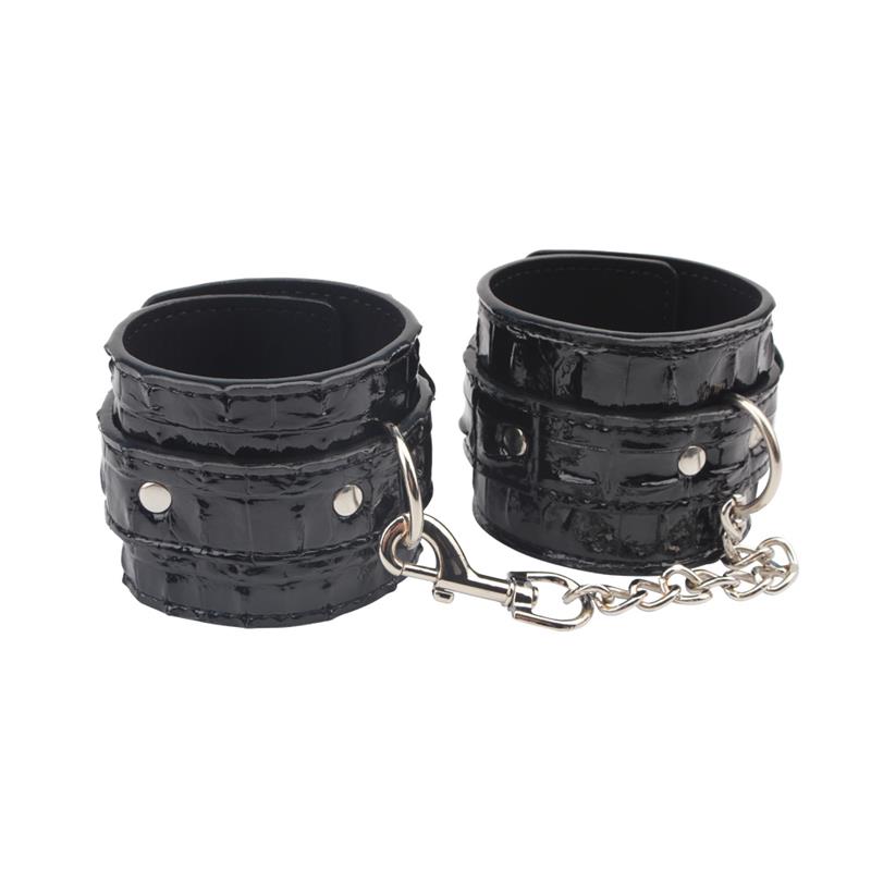 Surrender Restraints 30.5 cm