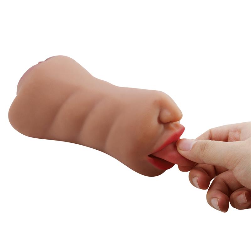 Sarah Masturbator Vagina and Mouth