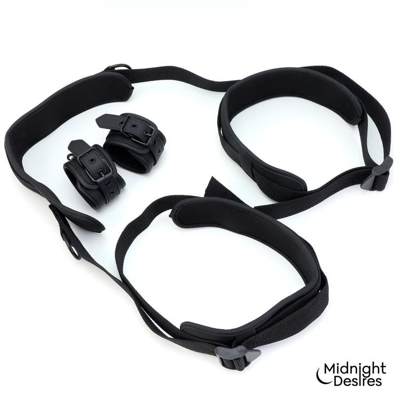 Restraint Set with Neck Support