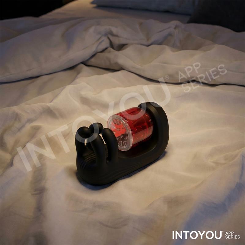 Torky Compressing Rotating Masturbator with App