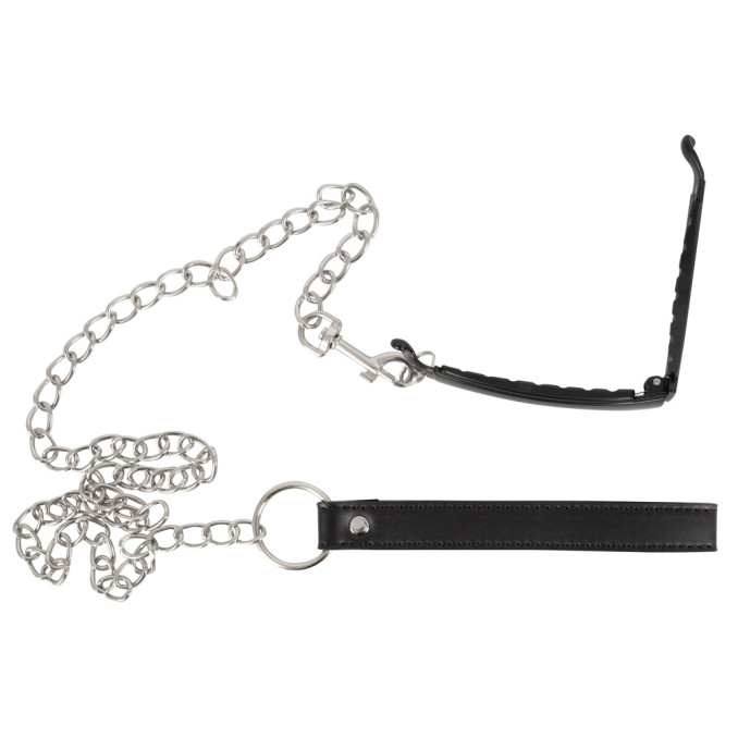 Pussy Clamp with a leash